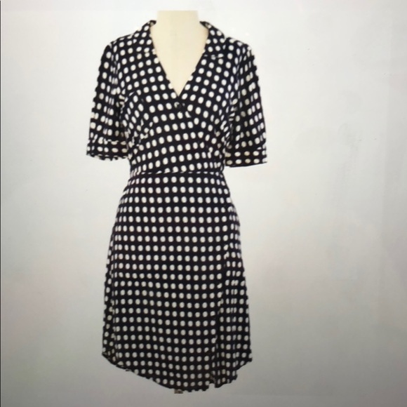 Anthropologie Dresses & Skirts - 11.1.tylho spotty print wrap dress